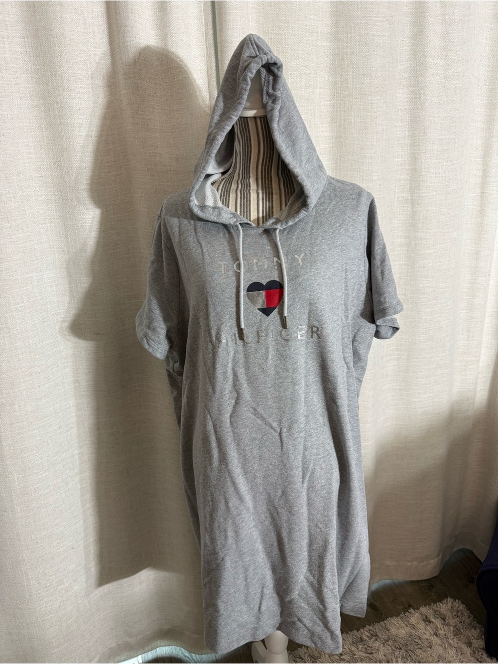 Tommy Hilfiger womens  Light Gray Hooded T-Shirt Dress with Flag Heart